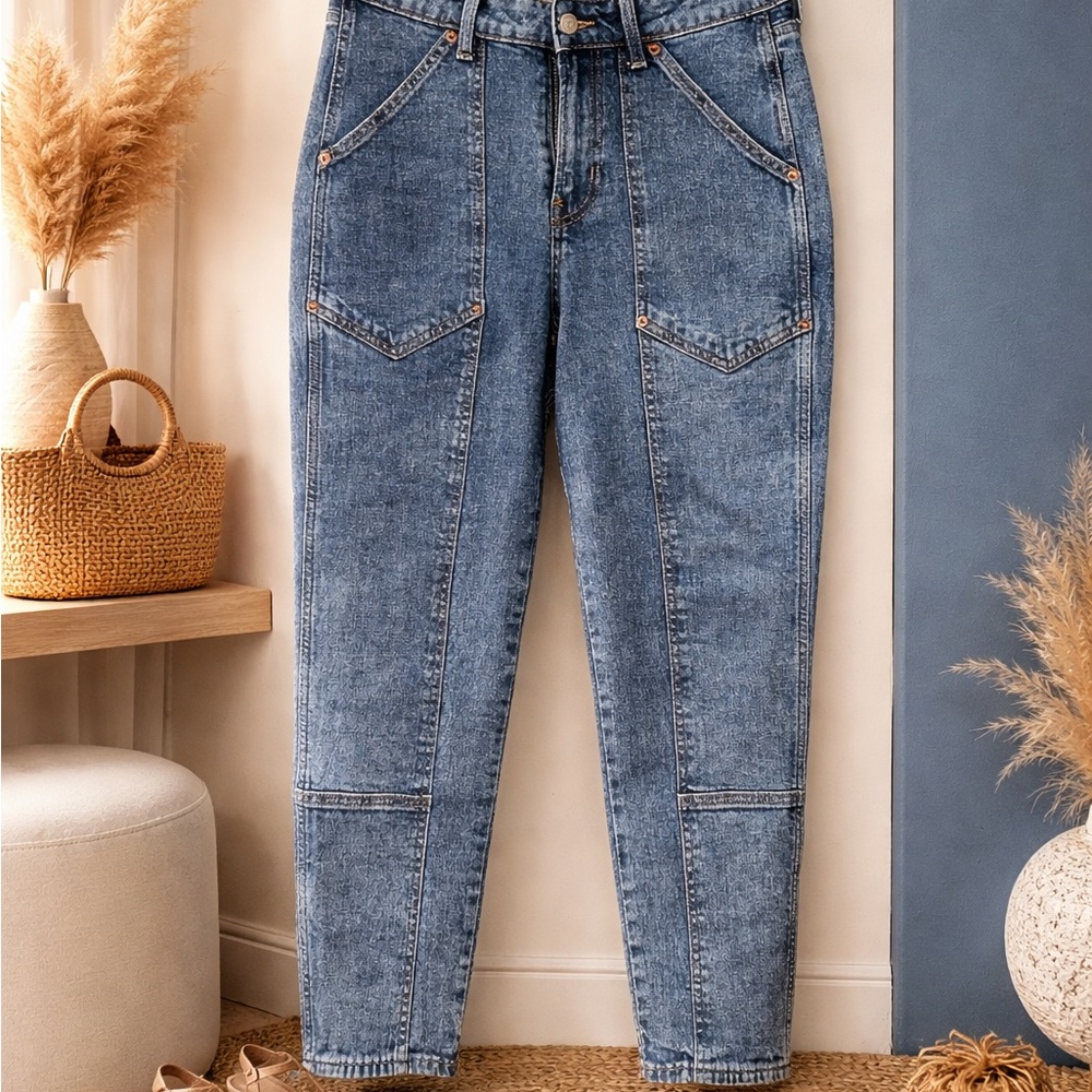 Old Navy Light Blue Straight Leg Jeans